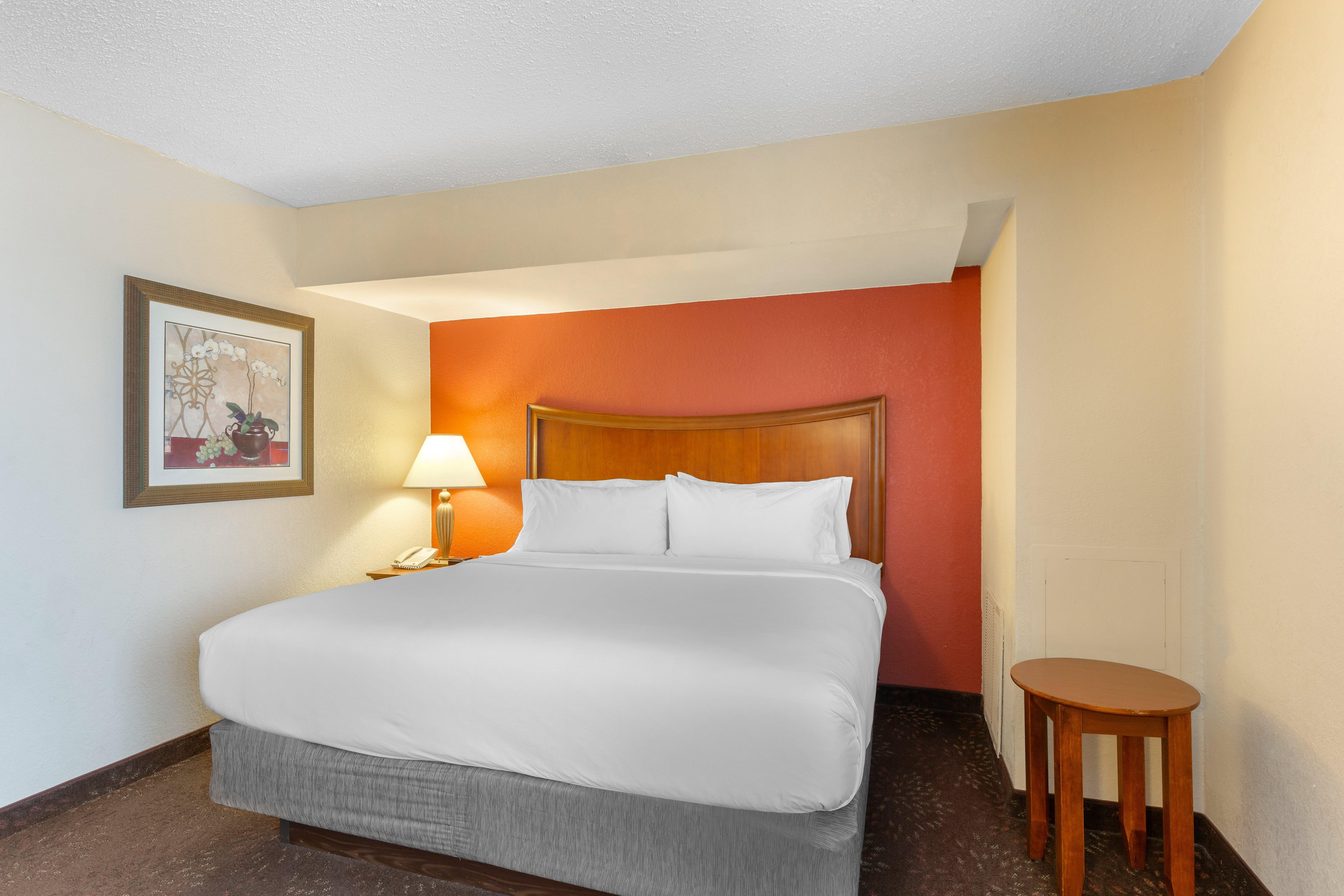 Holiday Inn Express Chicago-Downers Grove By Ihg Extérieur photo