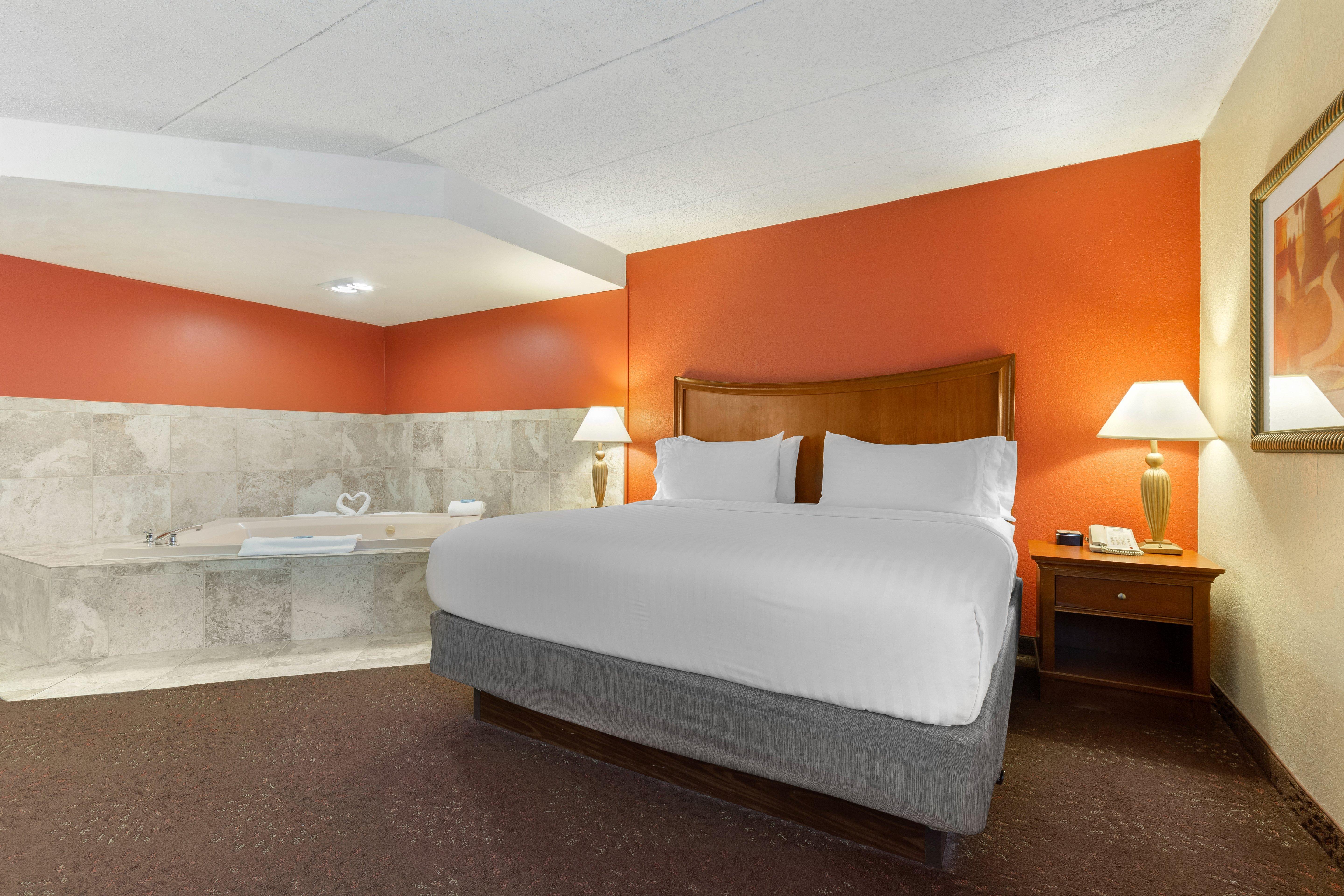 Holiday Inn Express Chicago-Downers Grove By Ihg Extérieur photo