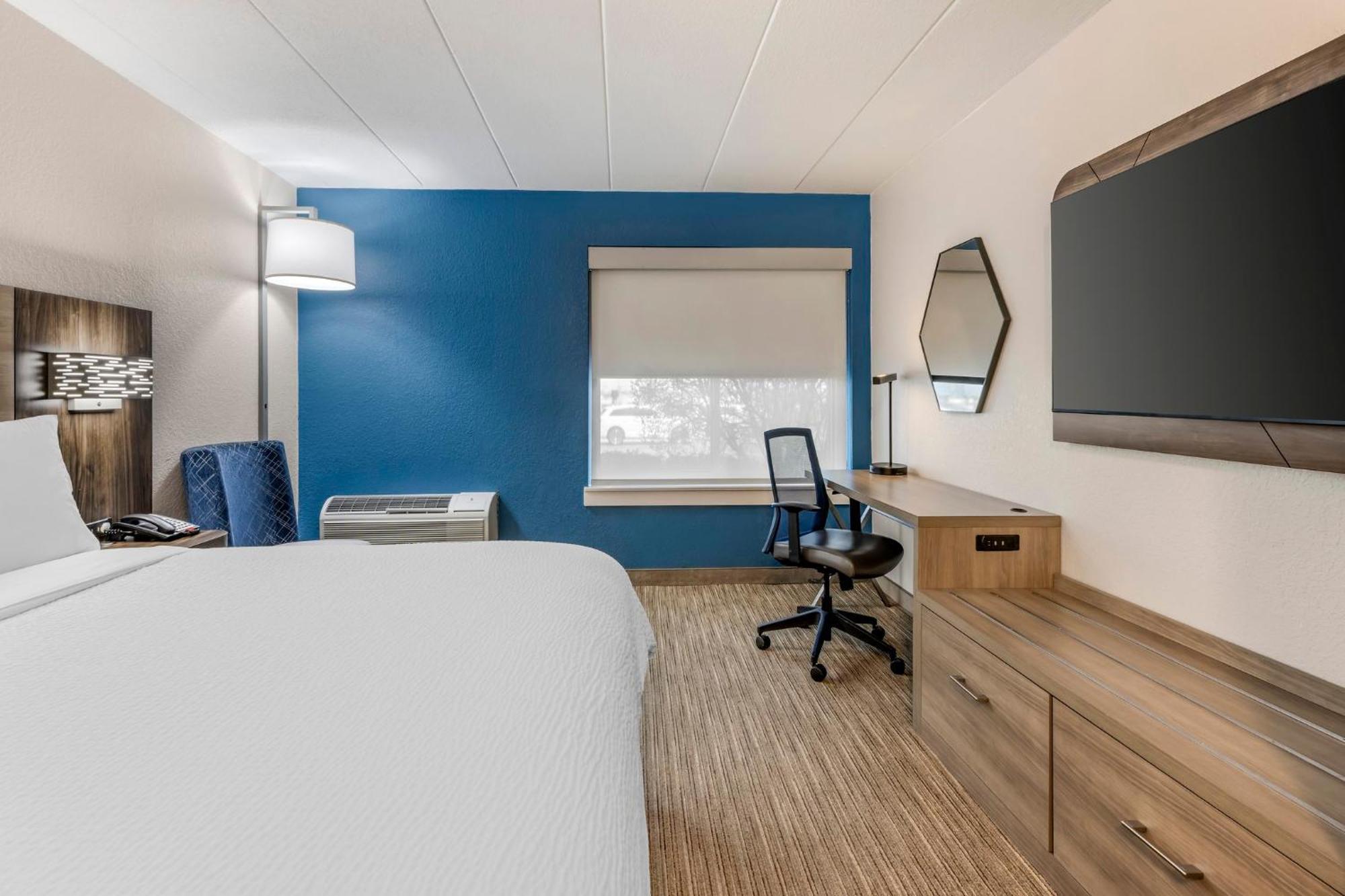 Holiday Inn Express Chicago-Downers Grove By Ihg Extérieur photo